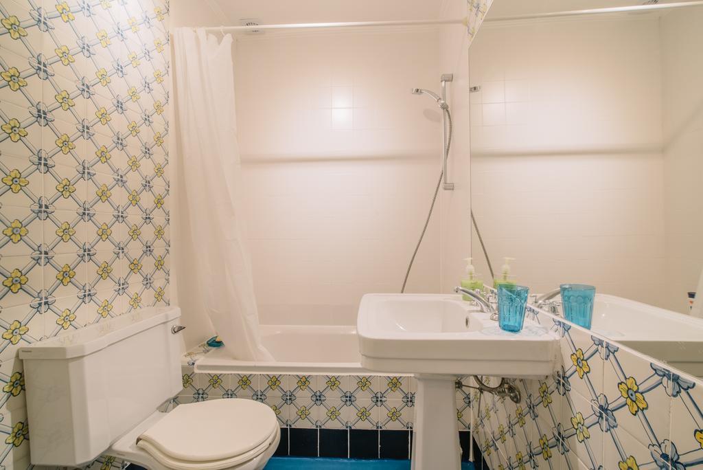 Camoes Deluxe Bairro Alto Lejlighed Lisboa Eksteriør billede
